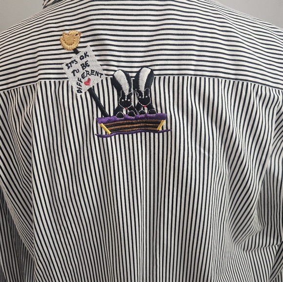 Quacker Factory Noah's Ark Stripped Embroidered Blouse For Women. Size Medium - Picture 10 of 13